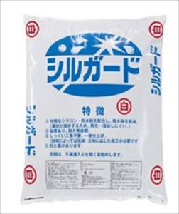 使用材料　漆喰